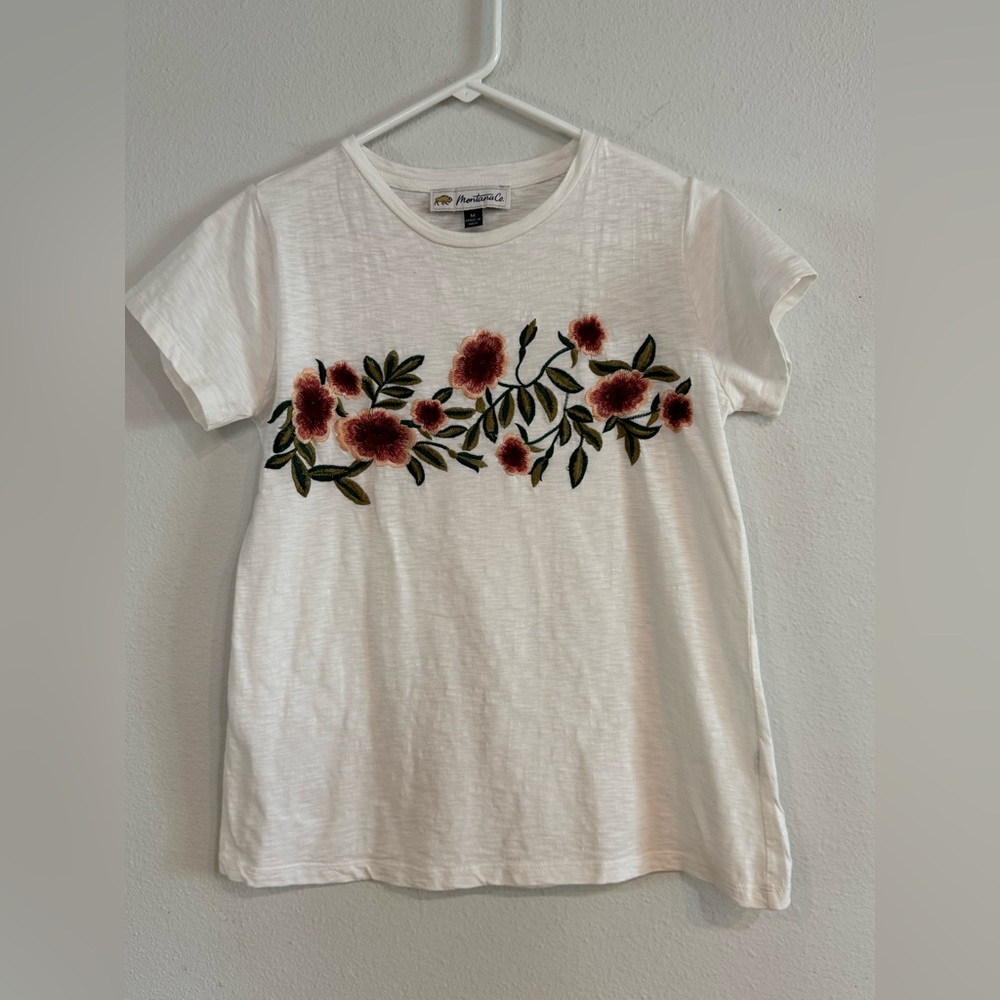 White Short Sleeve Tee with Rose Embroidery - Market & Spruce